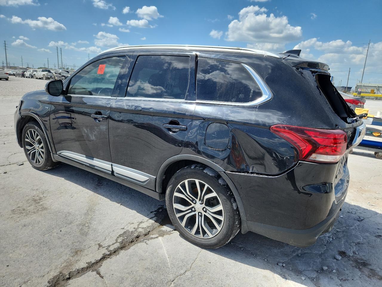 2018 Mitsubishi Outlander Gt - Фото 2