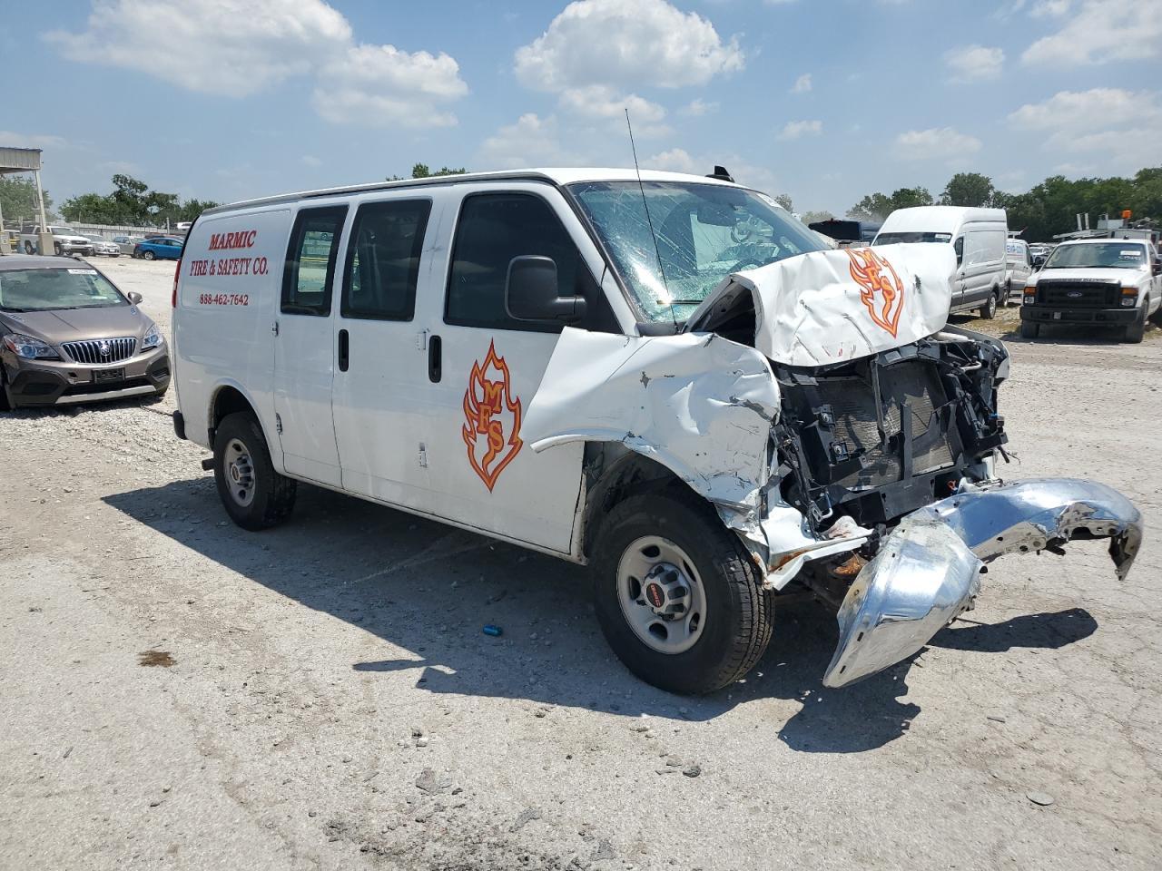 2021 GMC Savana G2500 - Фото 4