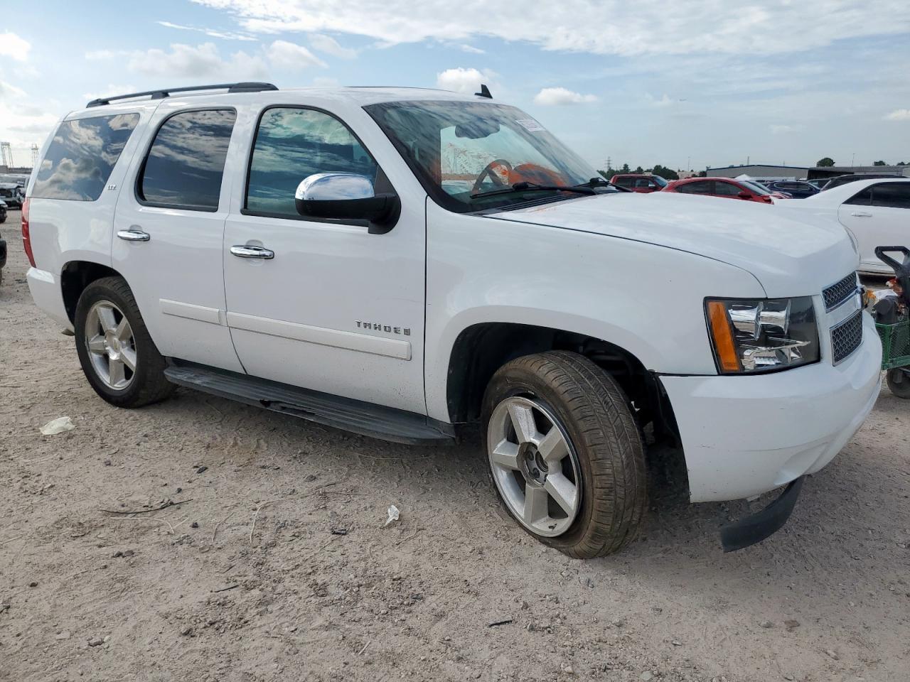 2008 Chevrolet Tahoe C1500 - Фото 4