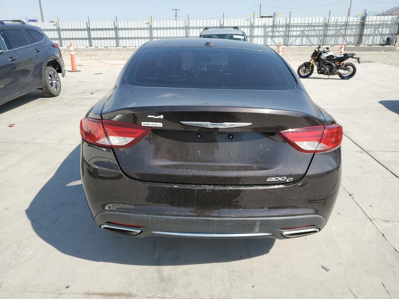 2015 Chrysler 200 C - Фото 6
