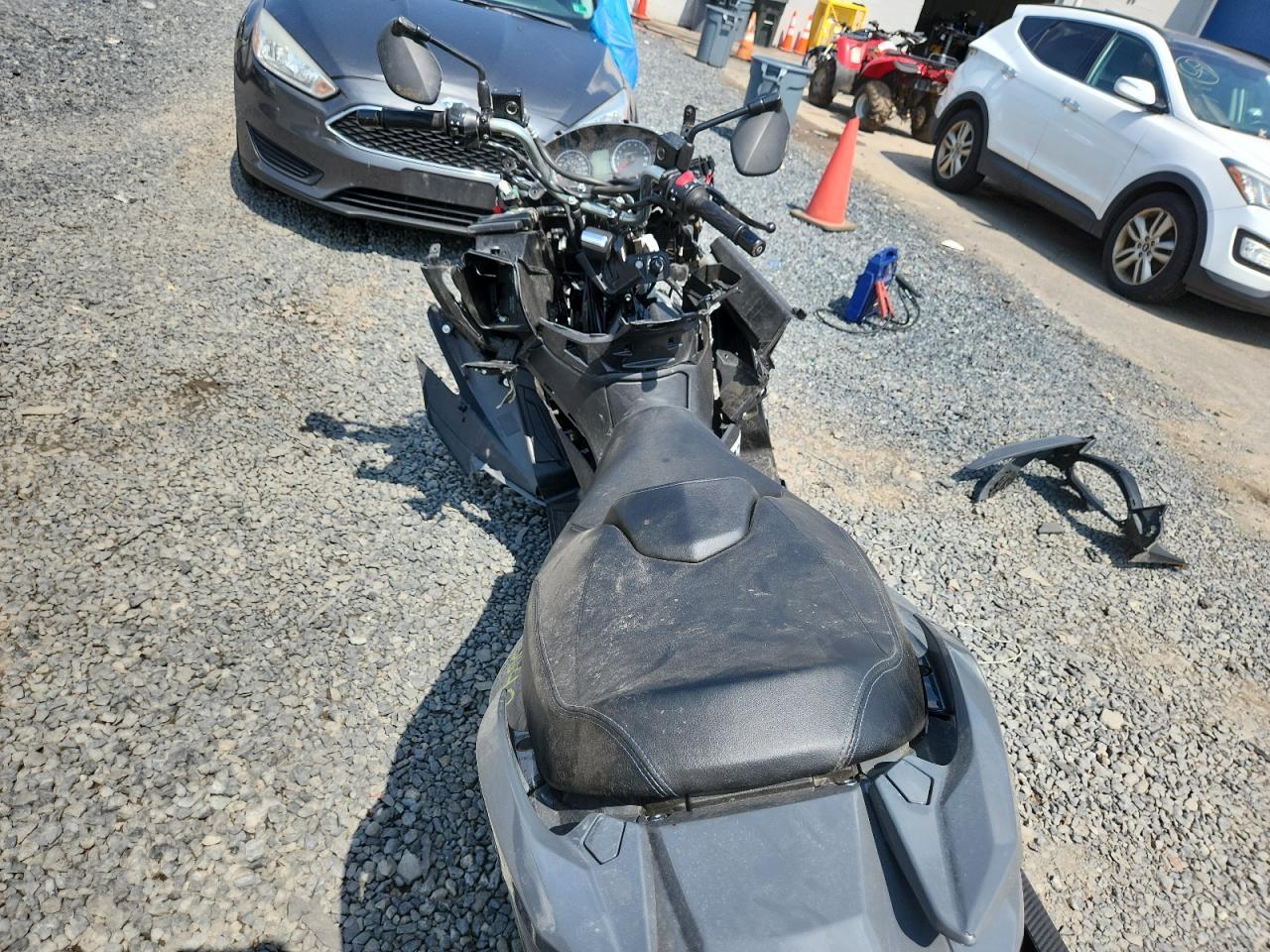 2023 Suzuki Burgman - Фото 6