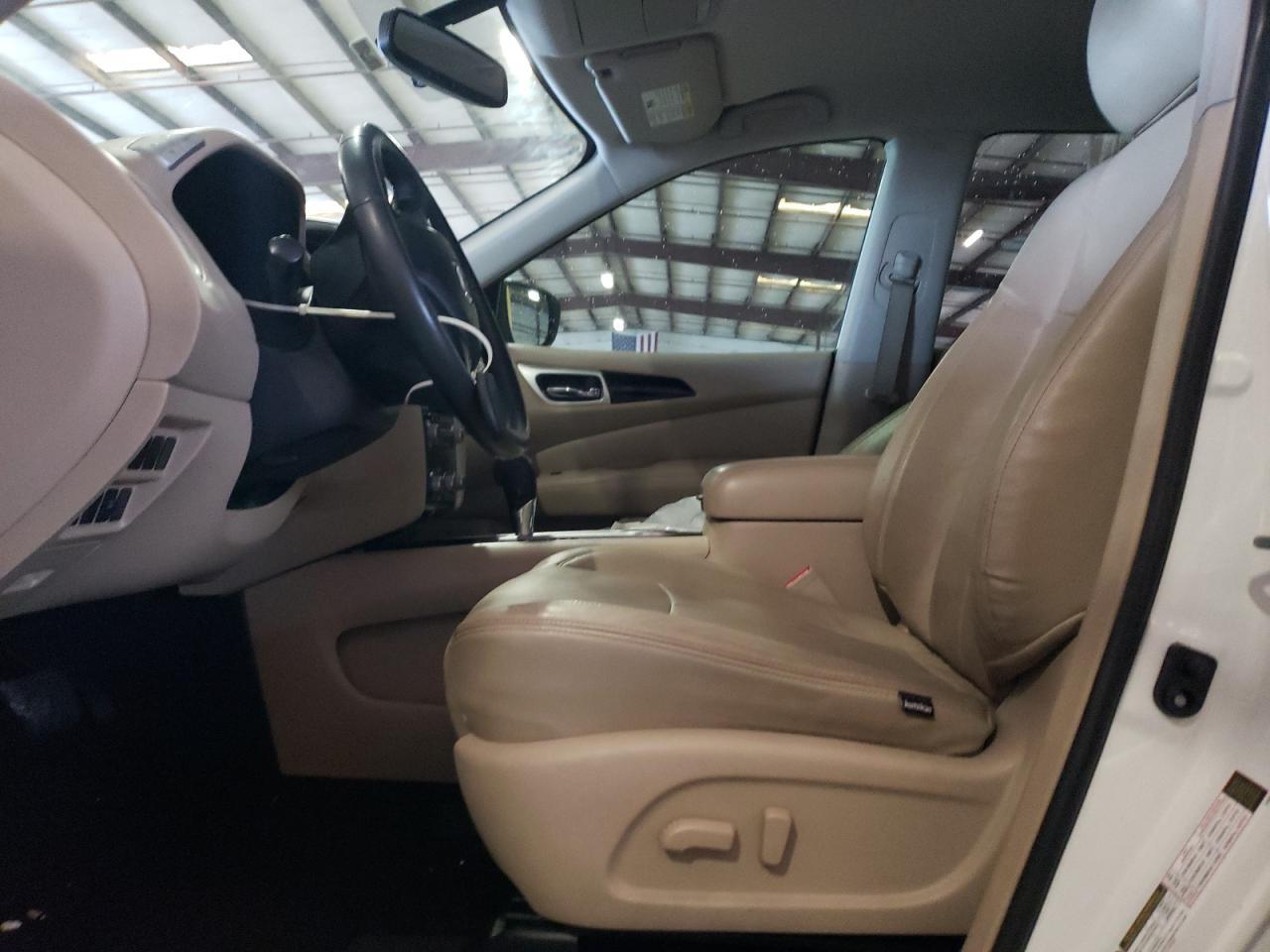 2018 Nissan Pathfinder S - Image 7