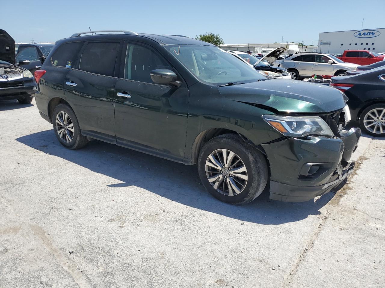 2018 Nissan Pathfinder S - Фото 4