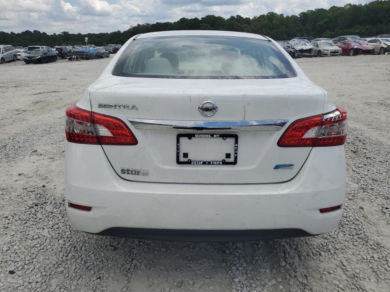 2014 Nissan Sentra S - Фото 6