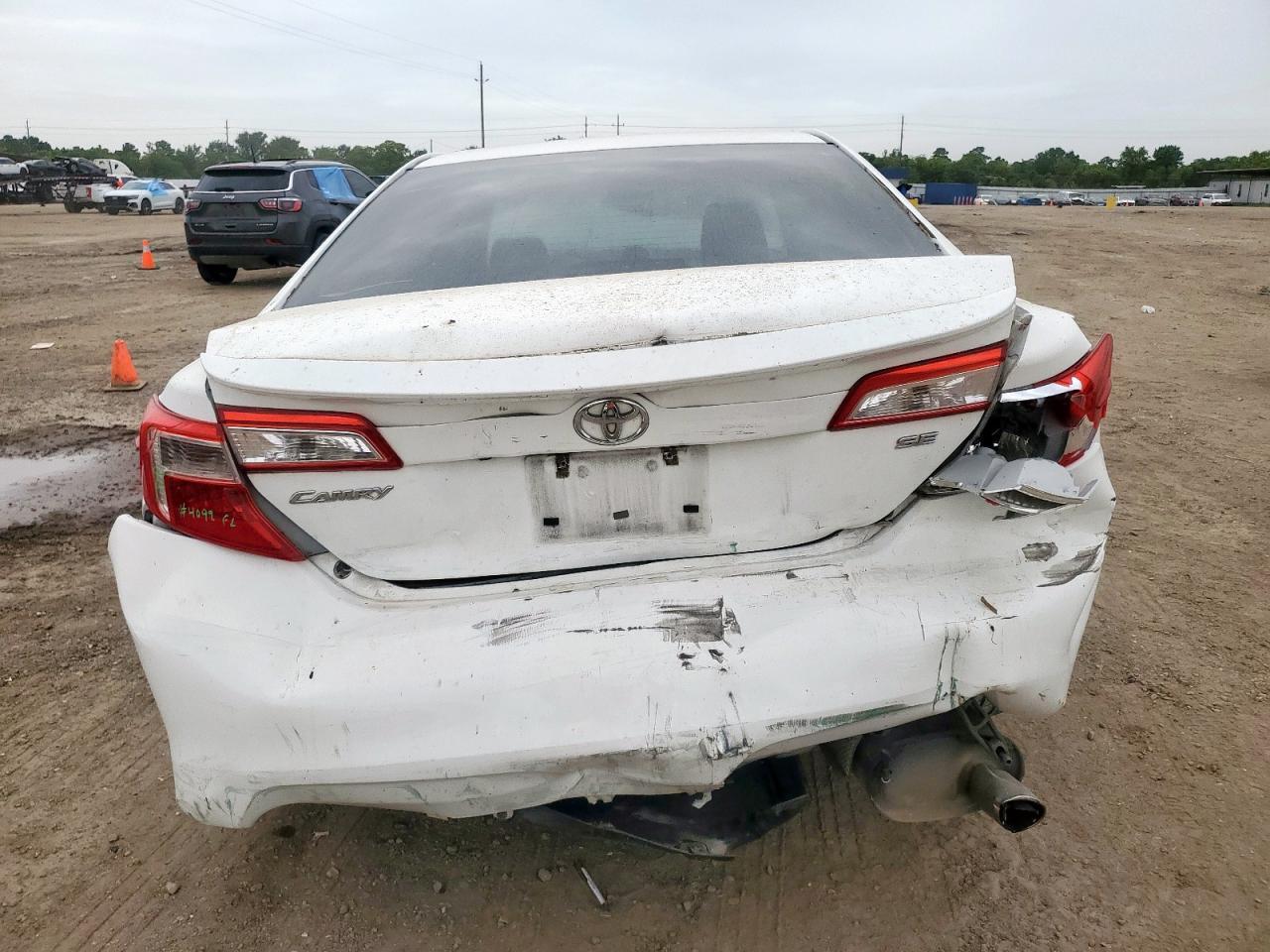 2014 Toyota Camry L - Image 6