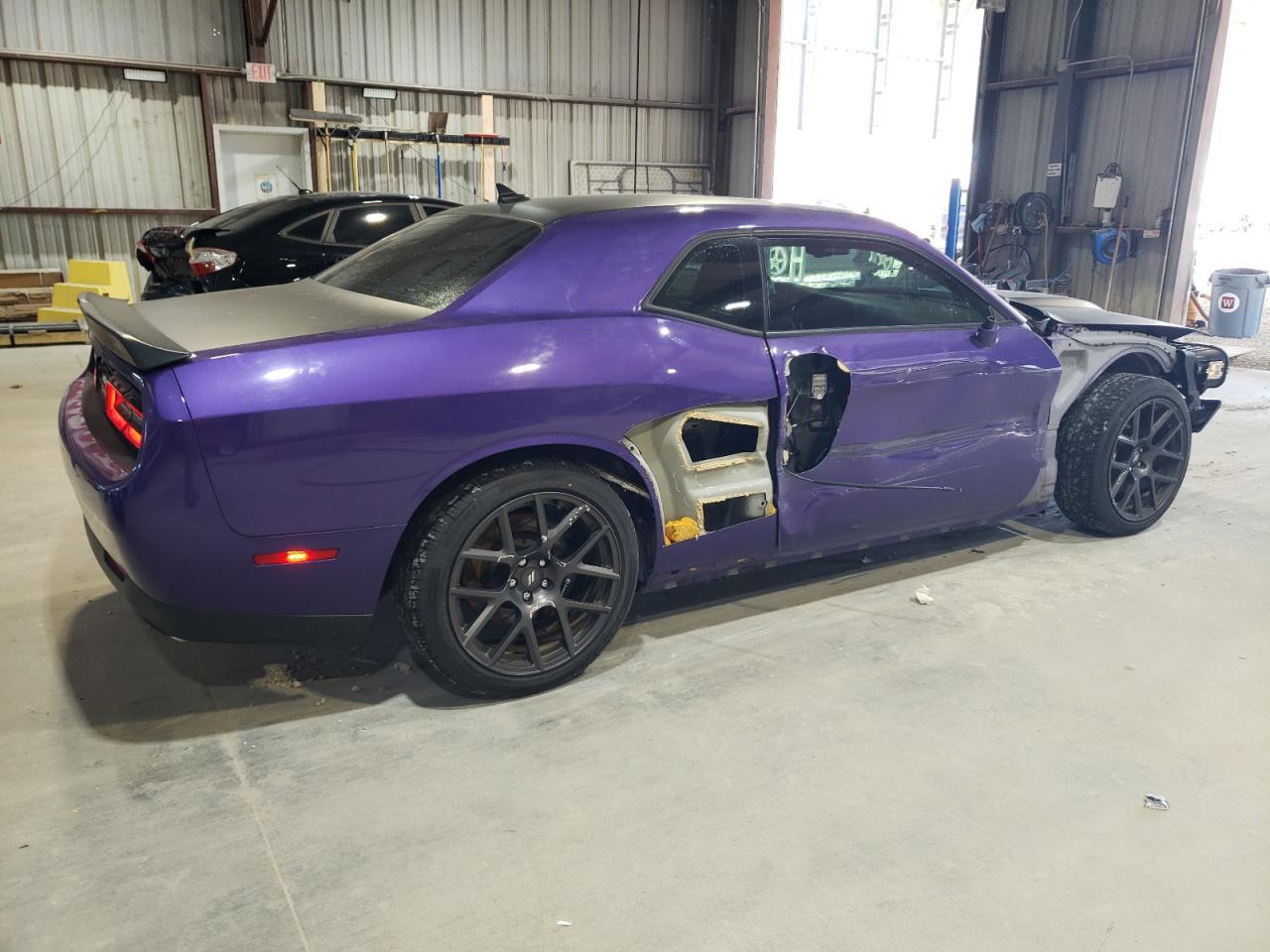 2019 Dodge Challenger R/T - Image 3