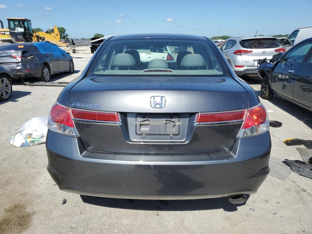 2011 Honda Accord Lxp - Фото 6