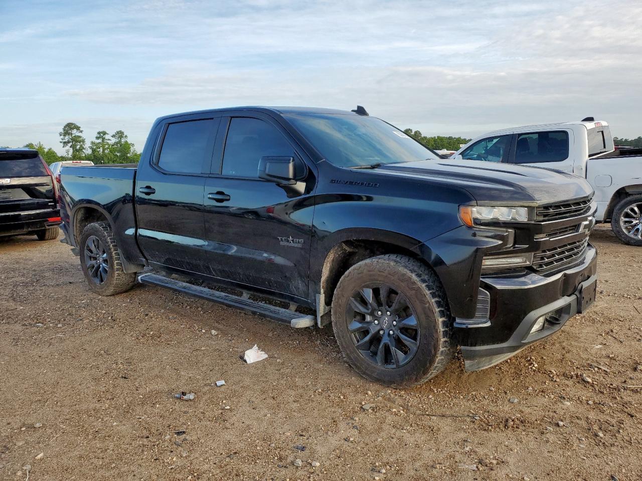 2021 Chevrolet Silverado C1500 Rst - Image 4