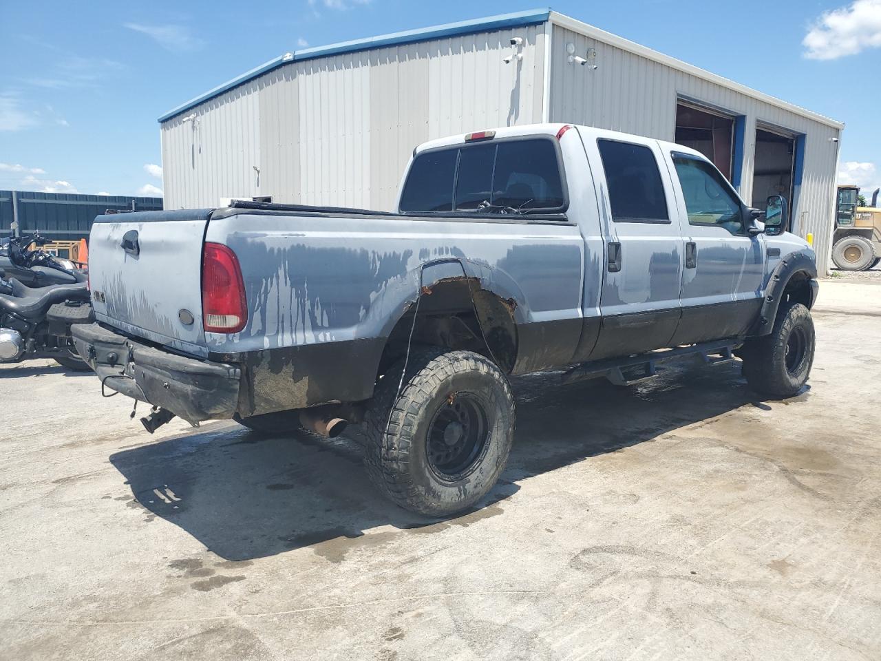 2002 Ford F250 Super Duty - Image 3