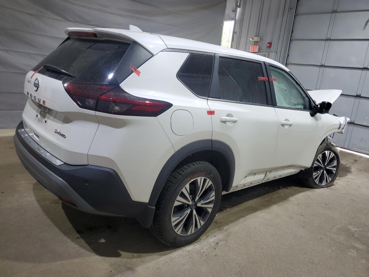 2023 Nissan Rogue Sv - Фото 3