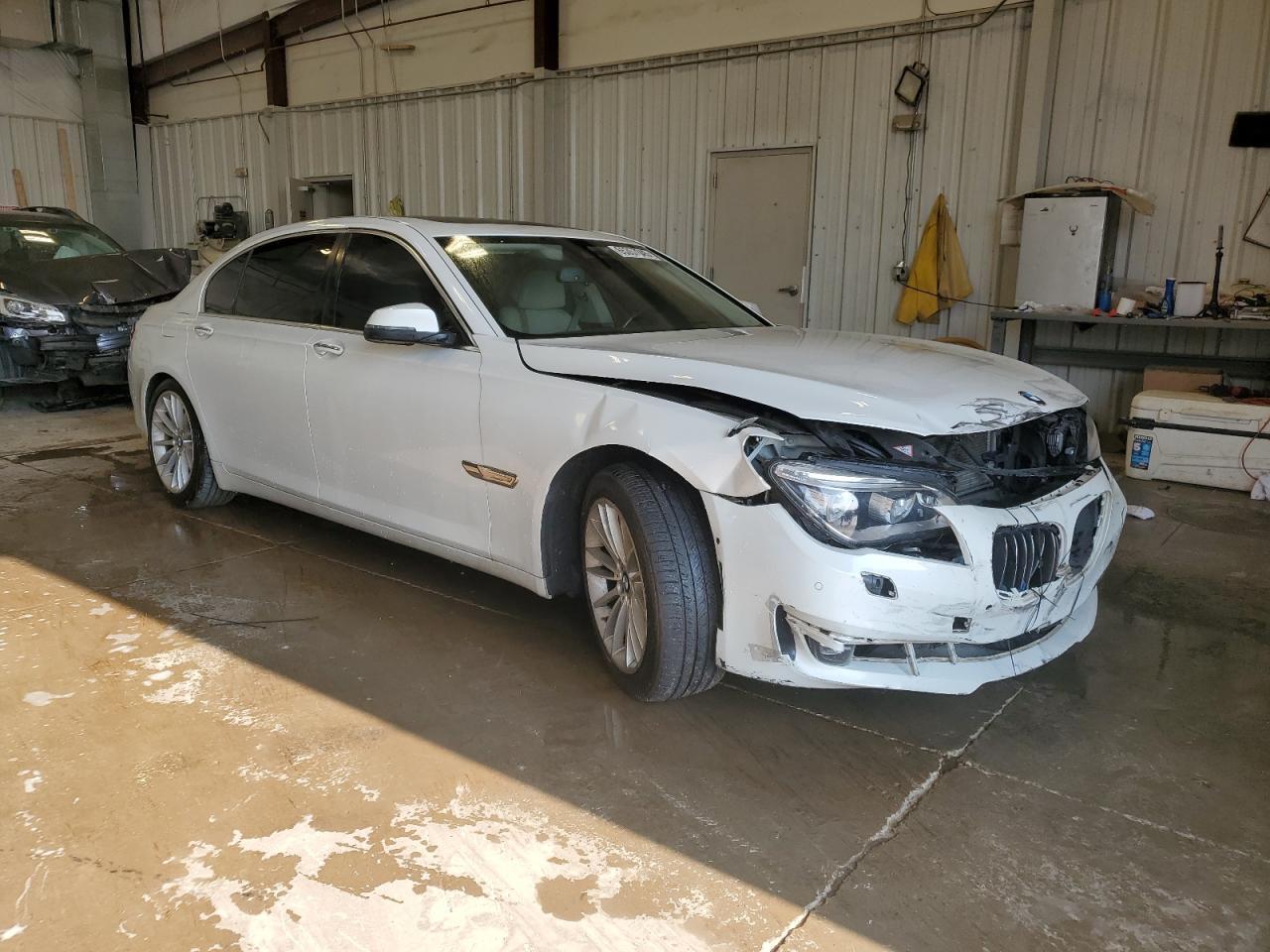 2013 BMW 750 Lxi - Image 4
