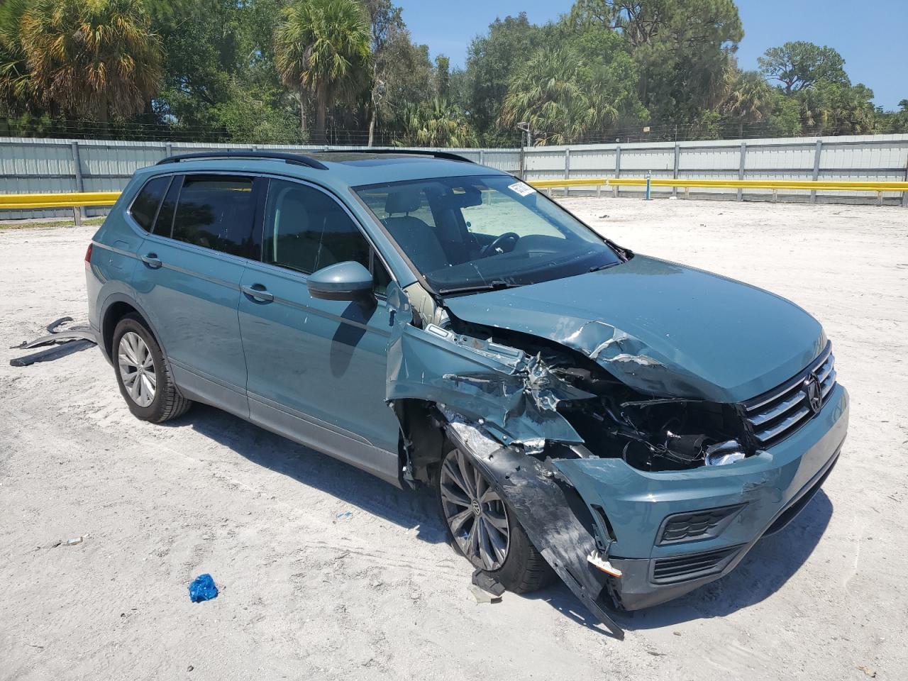 2019 Volkswagen Tiguan Se - Фото 4