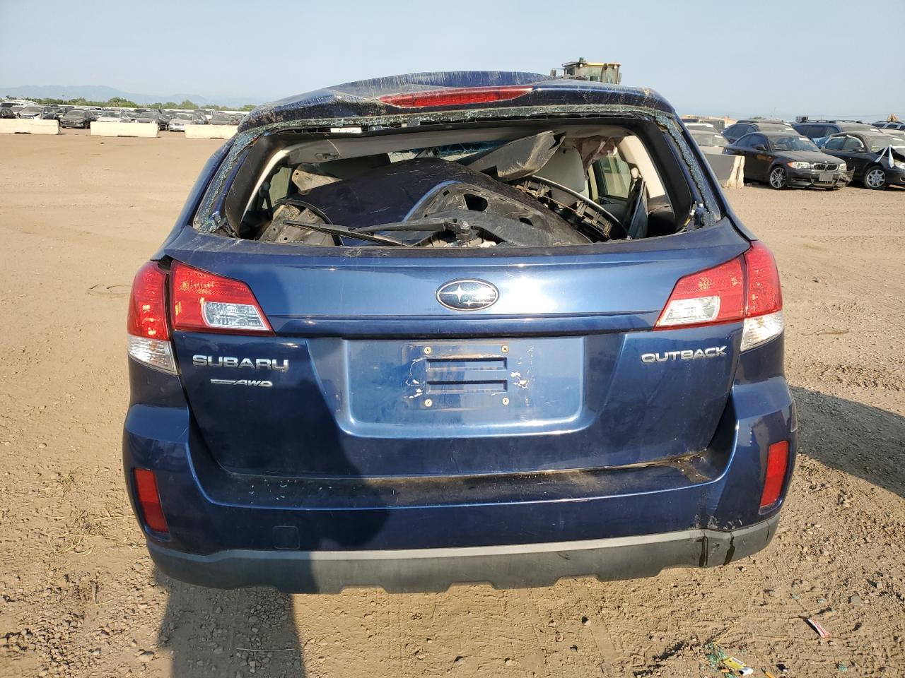 2010 Subaru Outback 2.5I - Фото 6