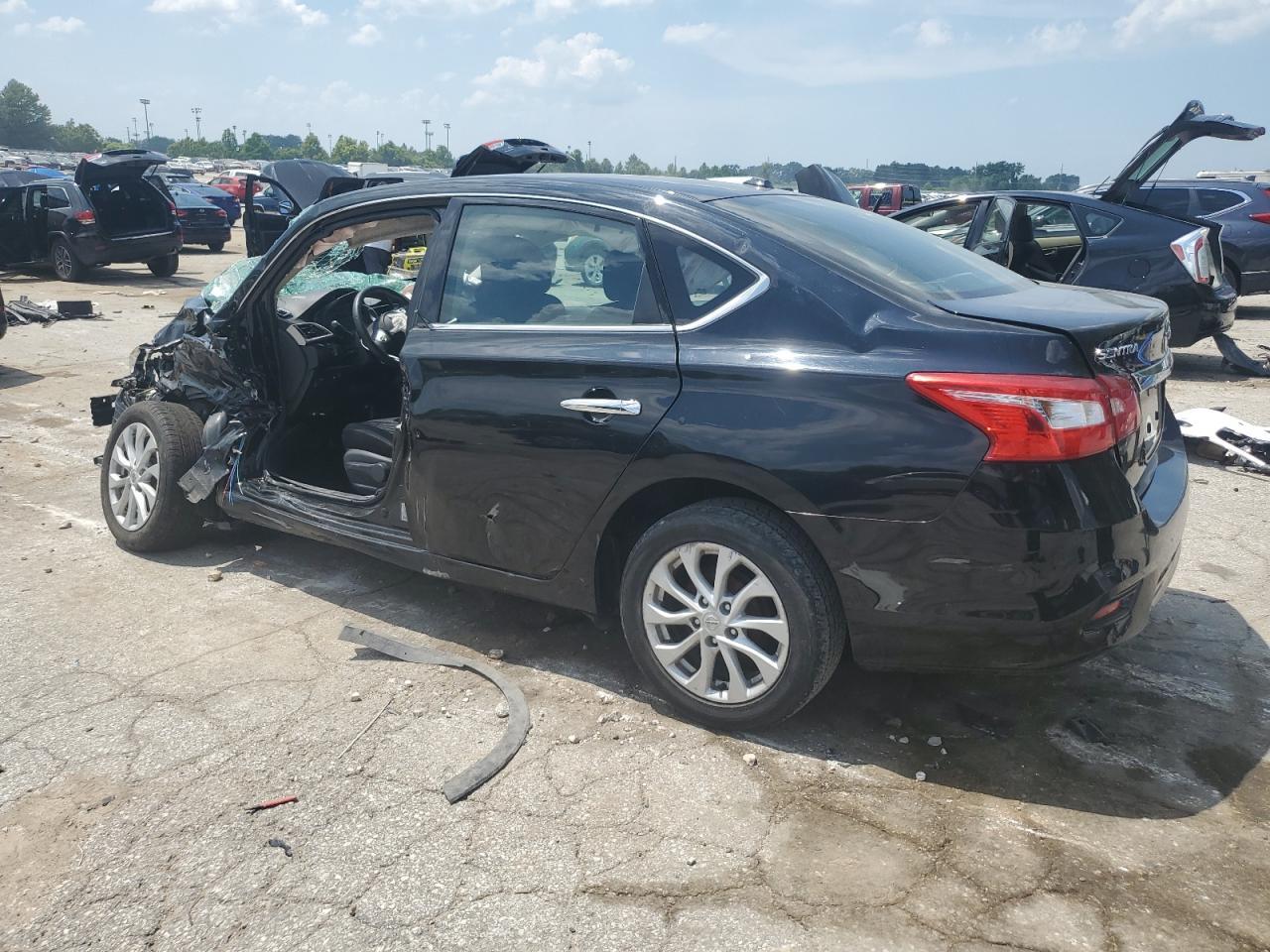 2019 Nissan Sentra S - Фото 2