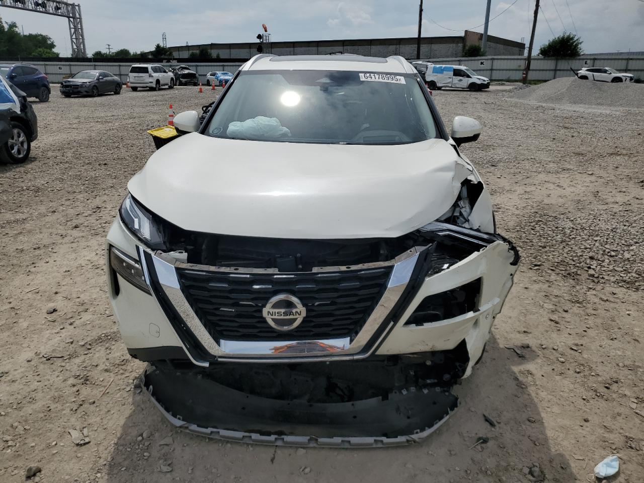 2021 Nissan Rogue Platinum - Фото 5