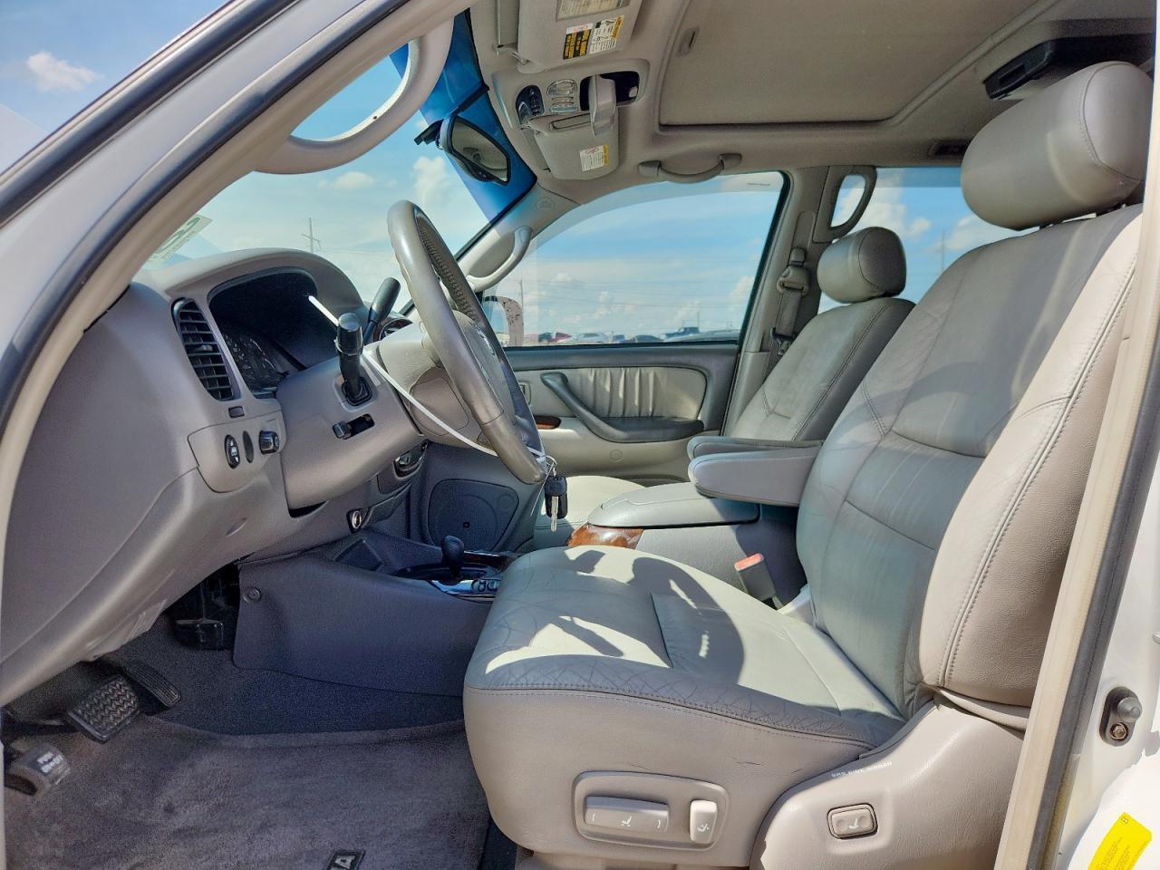 2004 Toyota Sequoia Limited - Фото 7