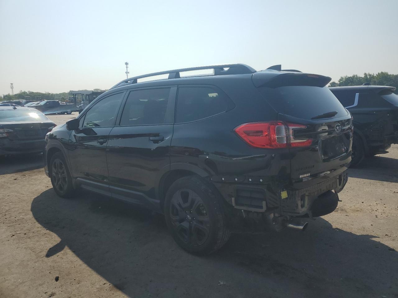 2023 Subaru Ascent Limited - Фото 2