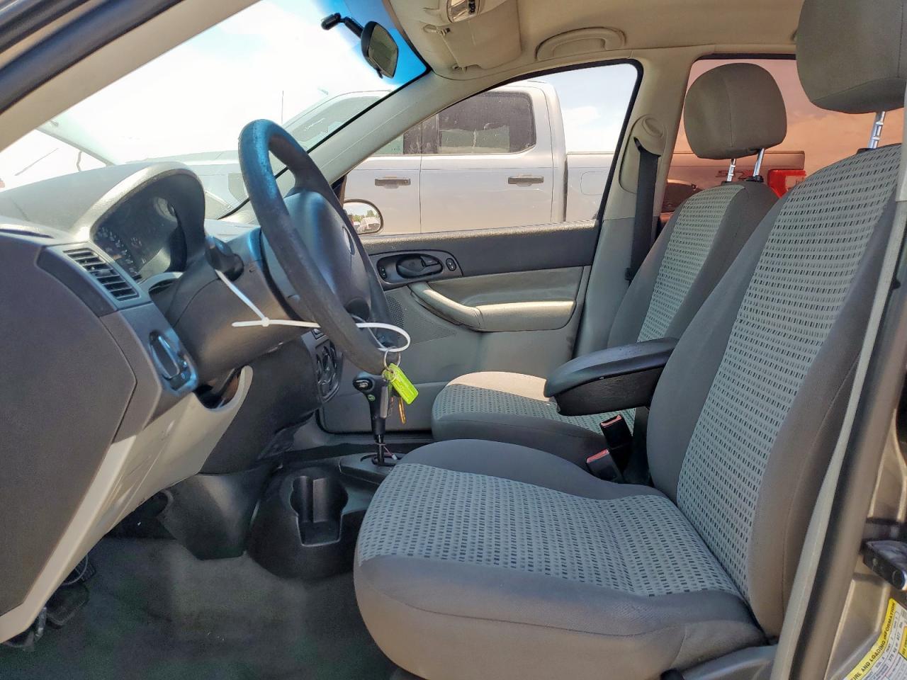 2007 Ford Focus Zx4 - Image 7