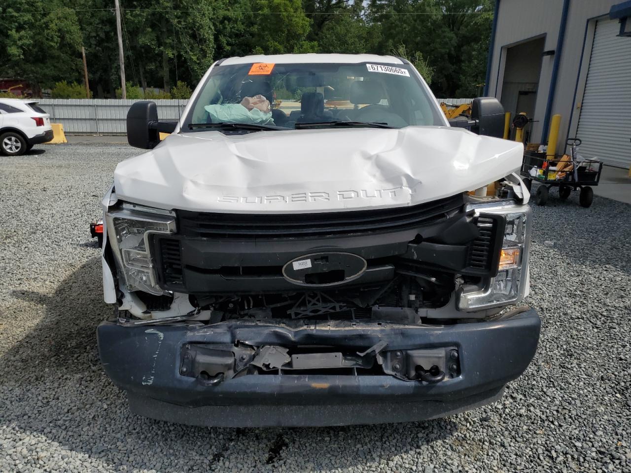 2018 Ford F250 Super Duty - Image 5