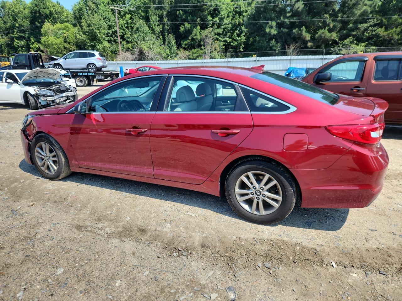 2016 Hyundai Sonata Se - Фото 2