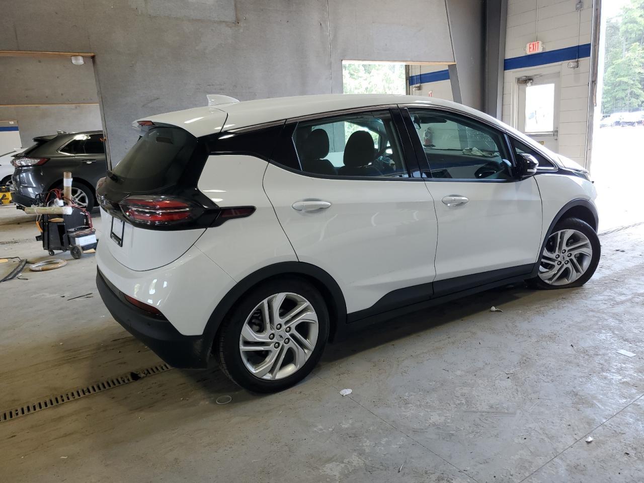 2023 Chevrolet Bolt Ev 1Lt - Image 3
