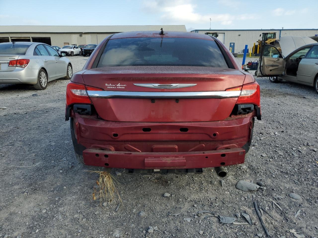 2011 Chrysler 200 Touring - Image 6