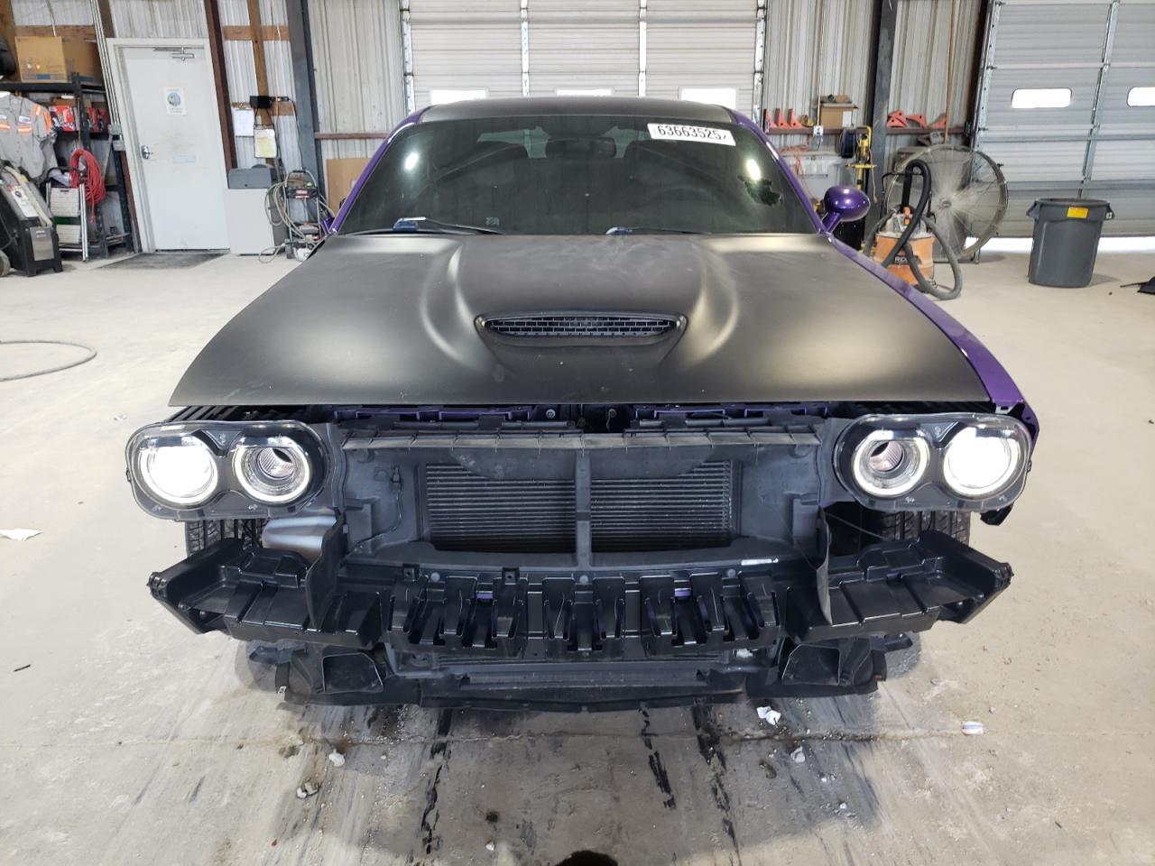 2019 Dodge Challenger R/T - Image 5