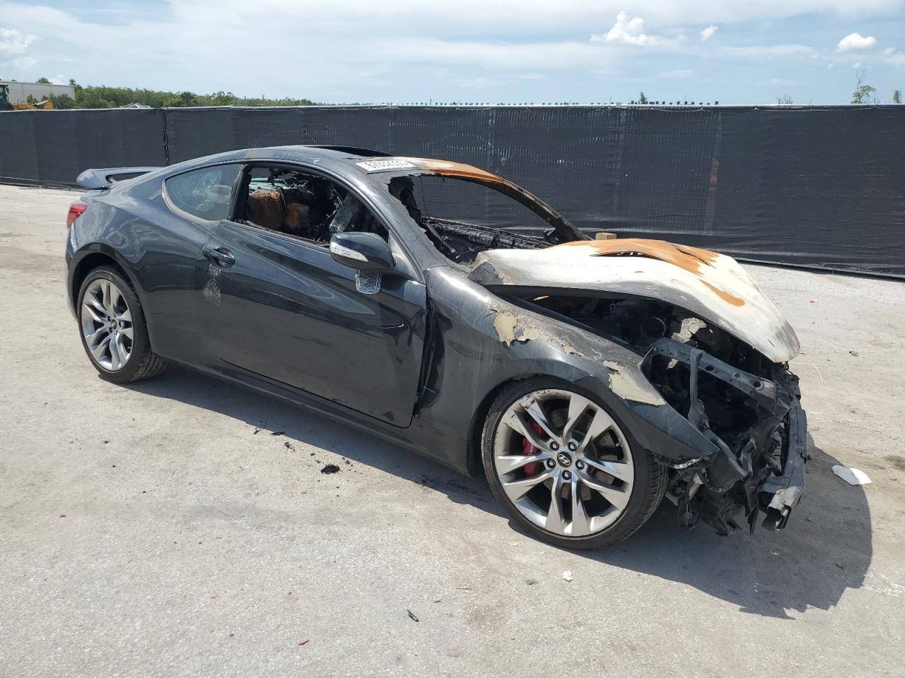 2015 Hyundai Genesis Coupe 3.8L - Фото 4