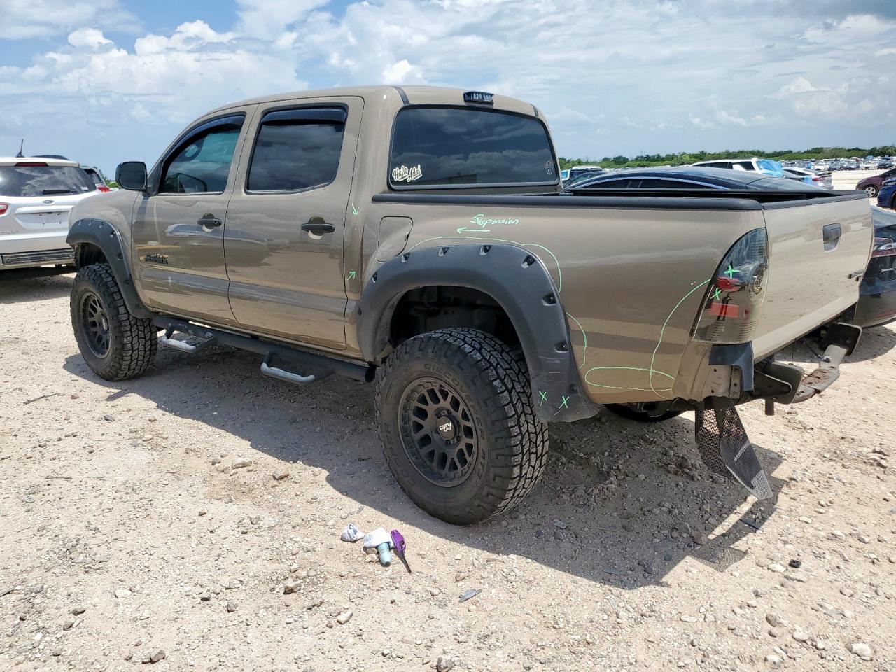 2011 Toyota Tacoma Double Cab Prerunner - Фото 2