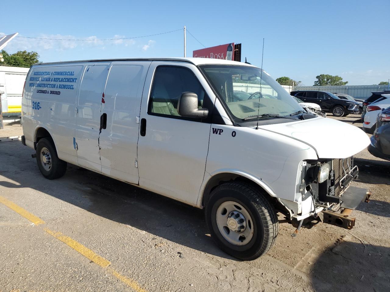 2014 Chevrolet Express G2500 - Фото 4