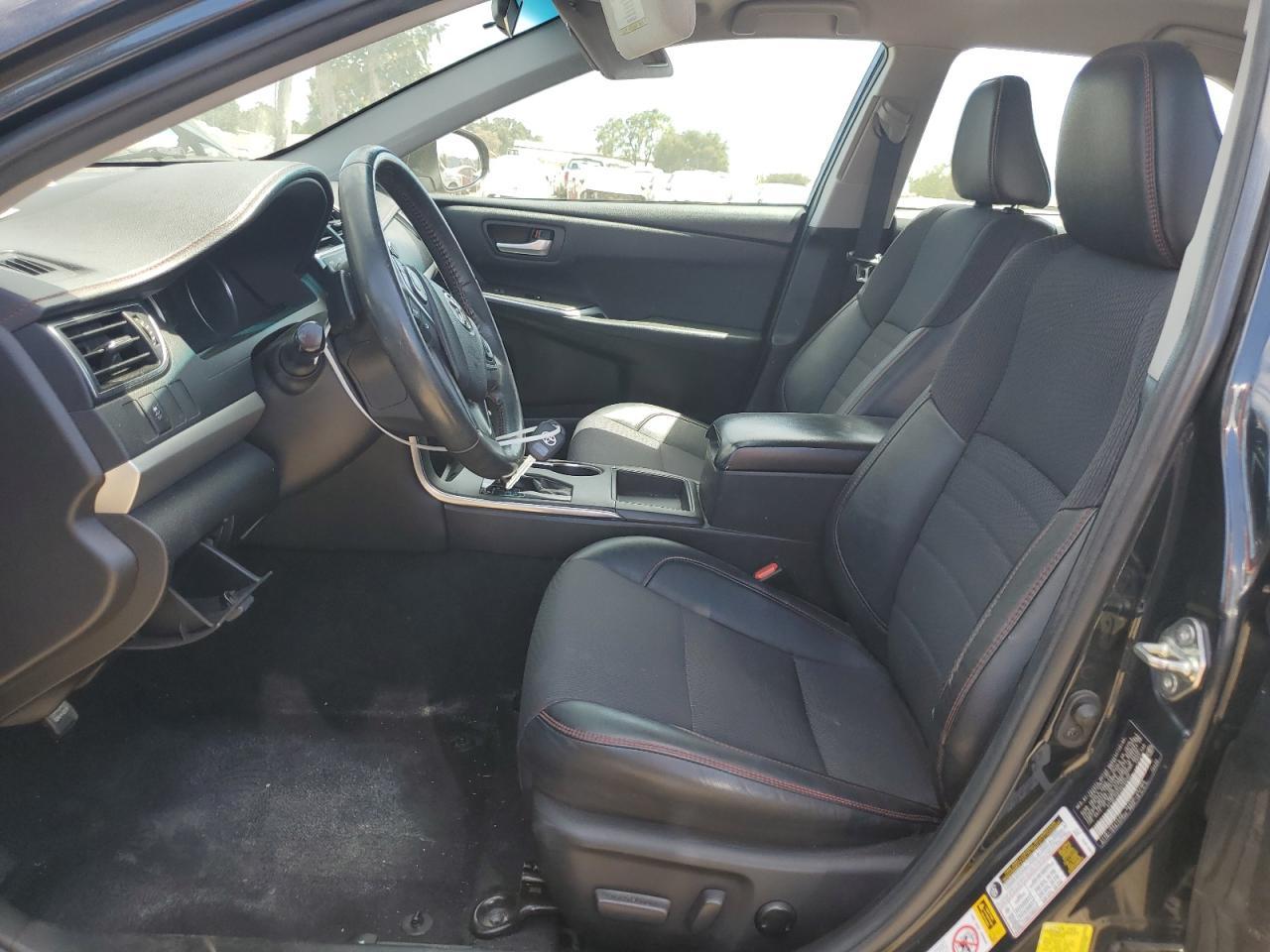 2017 Toyota Camry Le - Фото 7