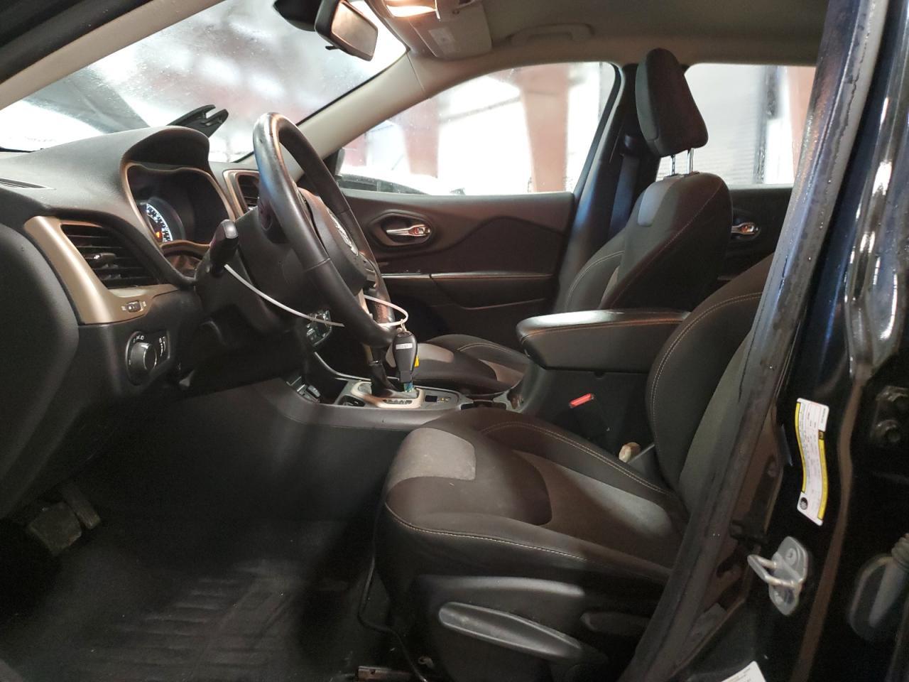 2014 Jeep Cherokee Sport - Фото 7