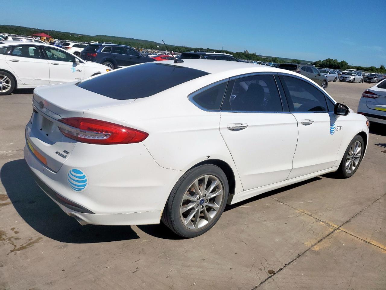 2017 Ford Fusion Se Hybrid - Фото 3