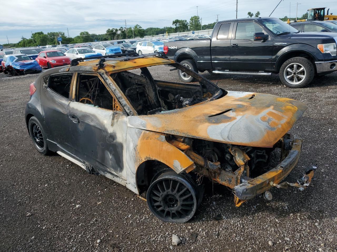 2013 Hyundai Veloster Turbo - Image 4