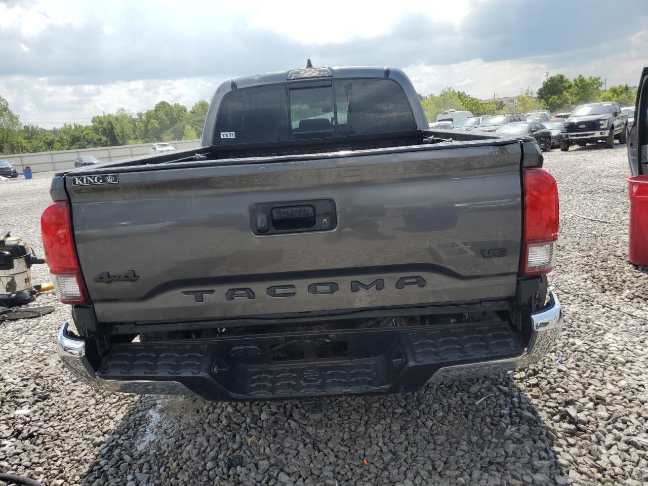 2020 Toyota Tacoma Double Cab - Image 6