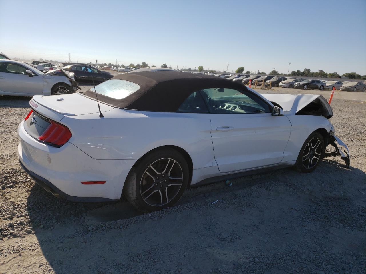 2019 Ford Mustang - Image 3