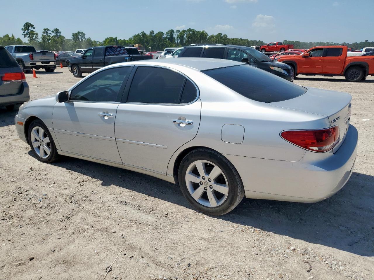 2006 Lexus Es 330 - Image 2