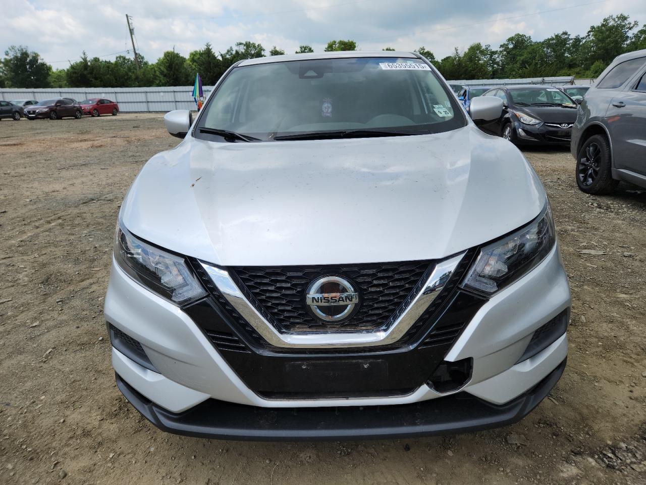 2020 Nissan Rogue Sport S - Фото 5