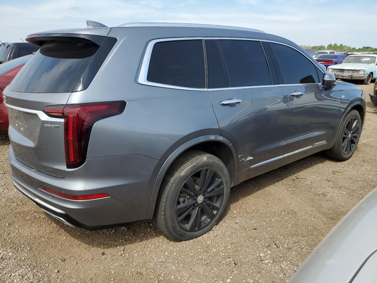 2021 Cadillac Xt6 Luxury - Image 3