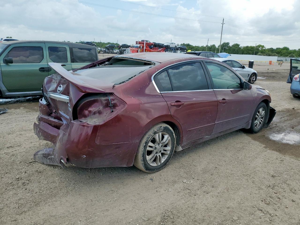 2011 Nissan Altima Base - Фото 3