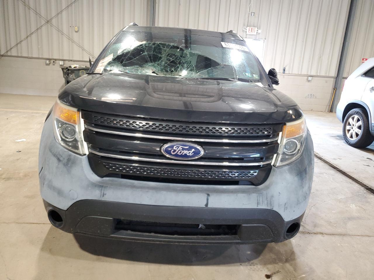 2013 Ford Explorer Limited - Image 5