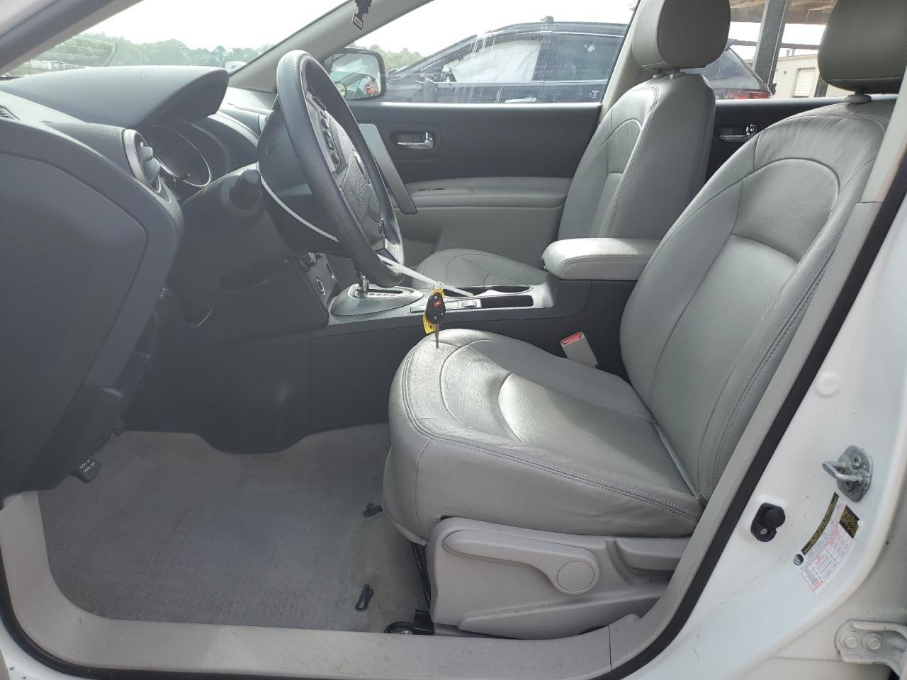 2014 Nissan Rogue Select S - Image 7