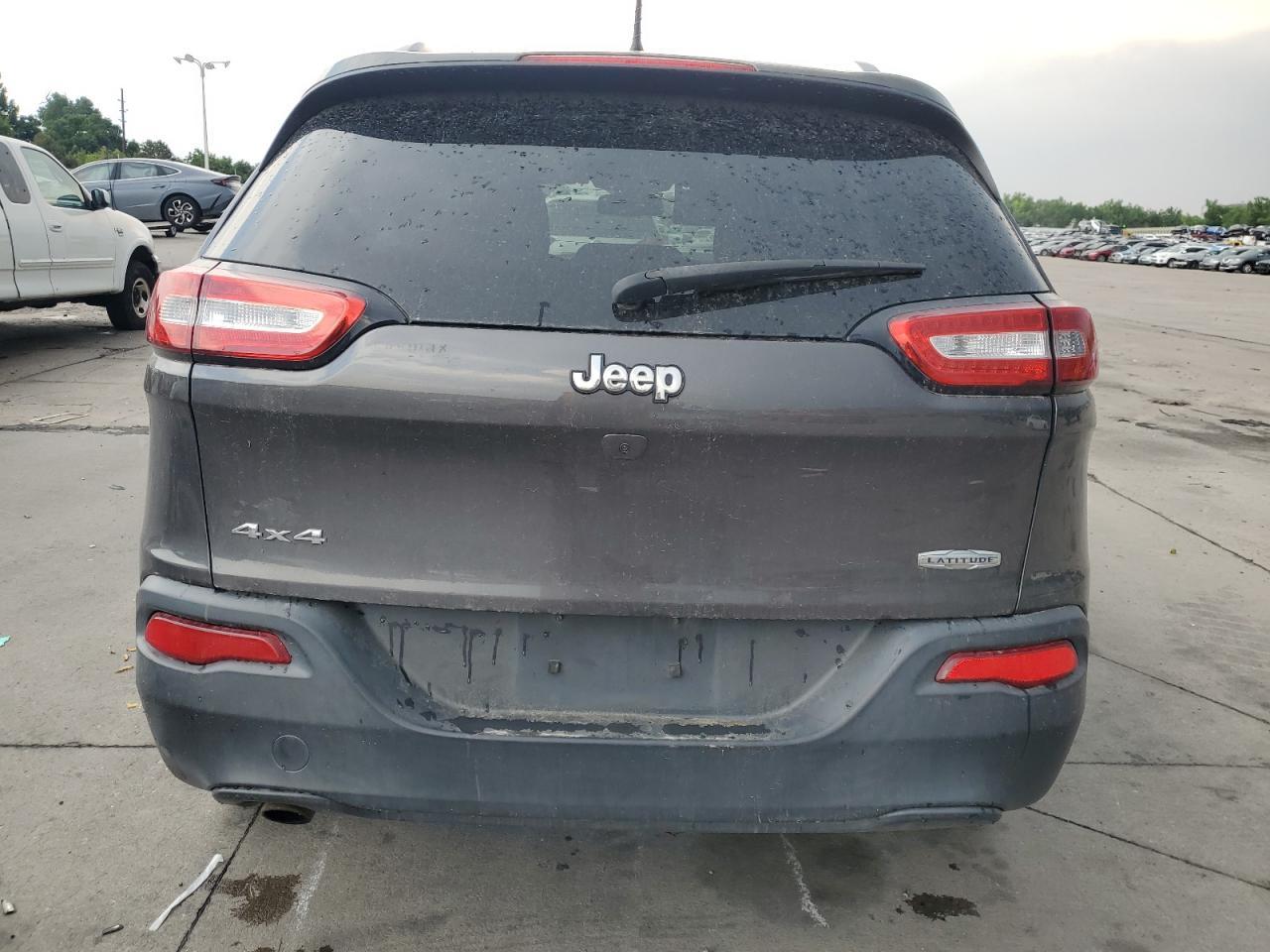 2017 Jeep Cherokee Latitude - Фото 6