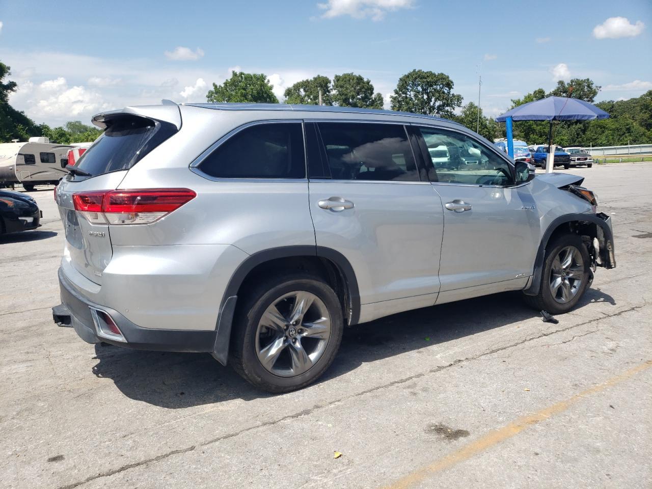 2018 Toyota Highlander Hybrid Limited - Фото 3