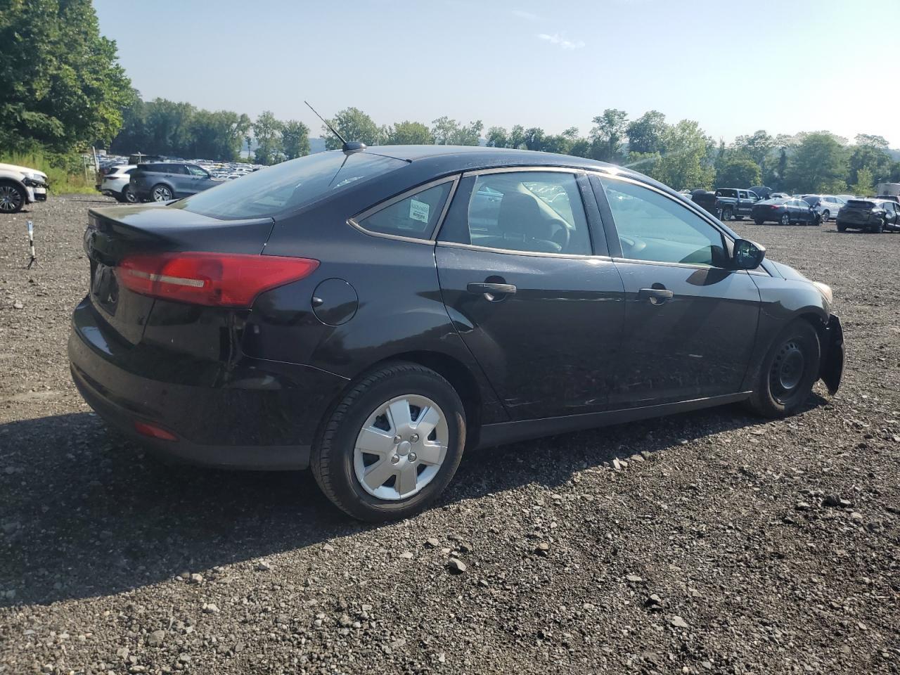 2017 Ford Focus S - Фото 3