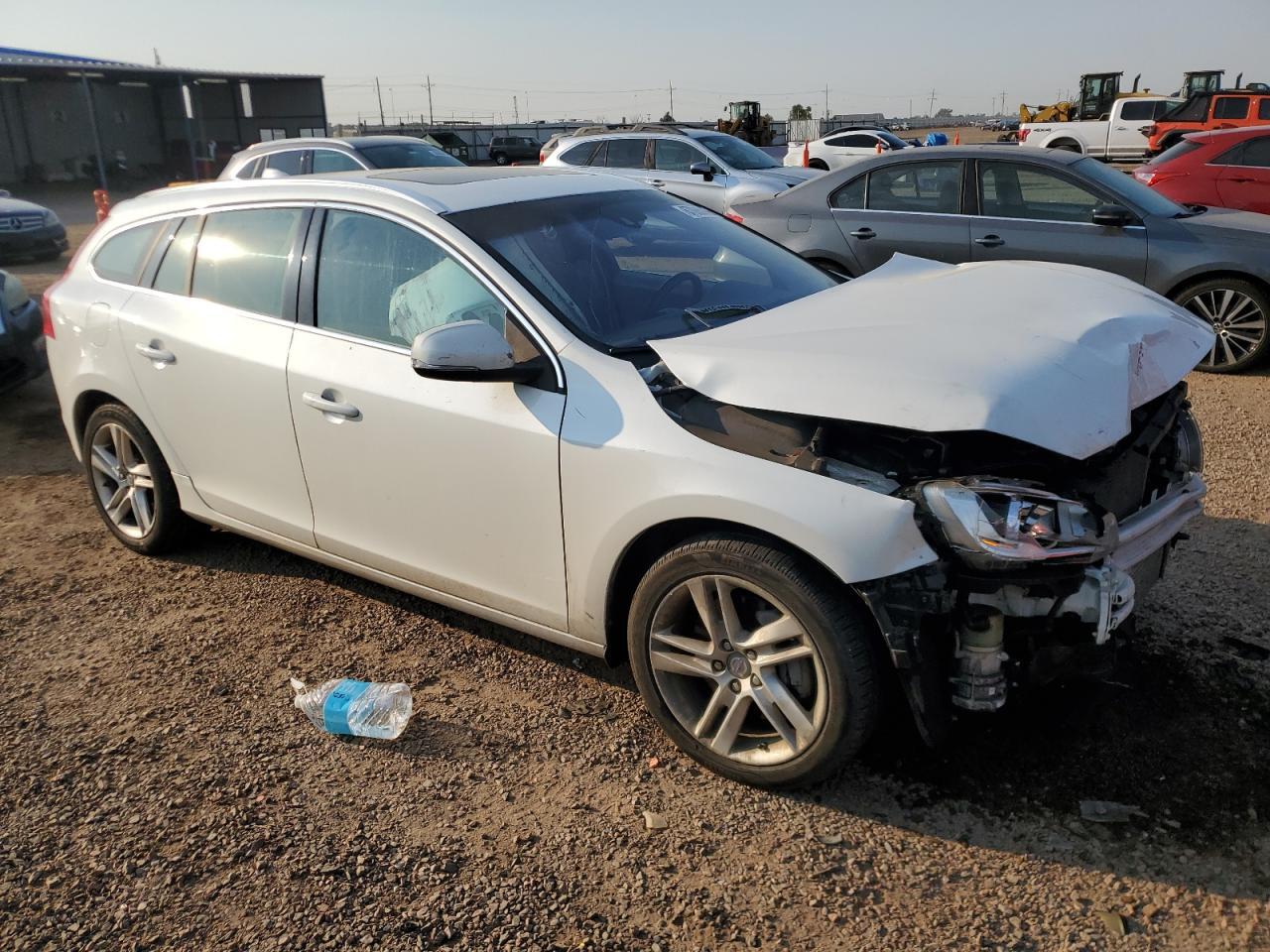 2015 Volvo V60 Premier - Фото 4