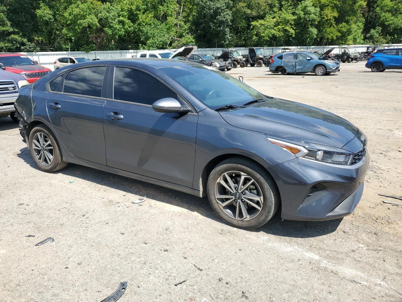 2023 Kia Forte Lx - Фото 4