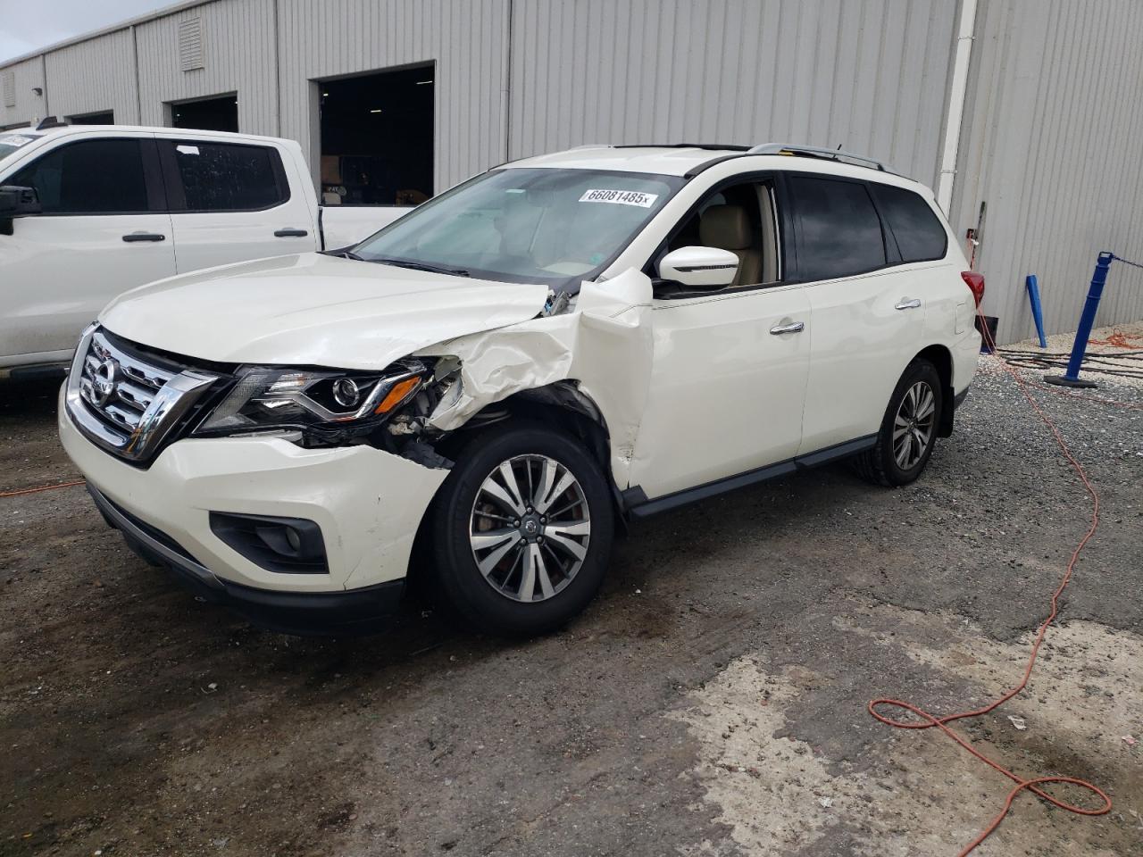 2018 Nissan Pathfinder S
