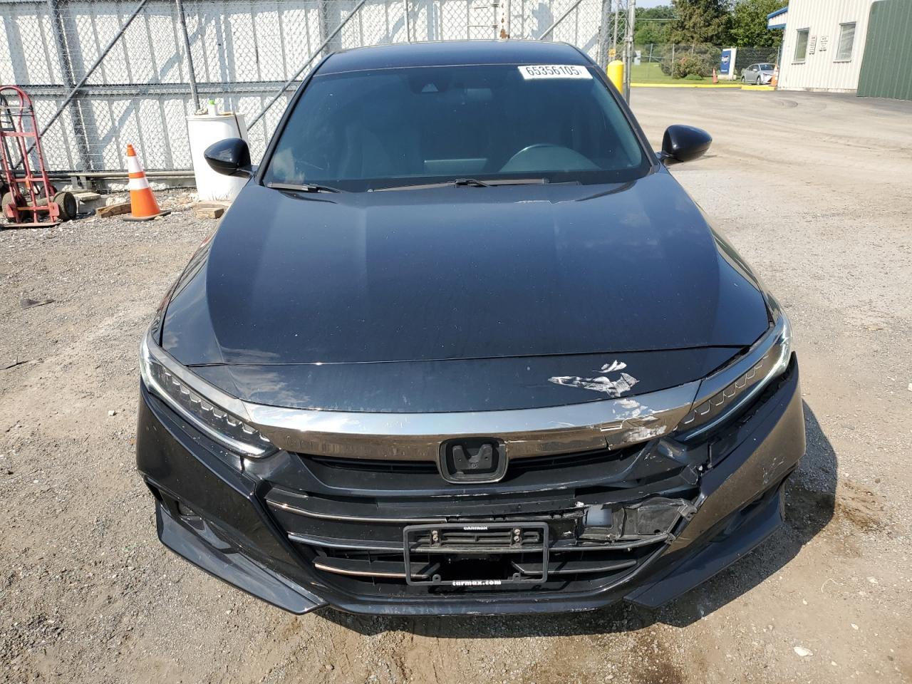 2021 Honda Accord Sport - Image 5