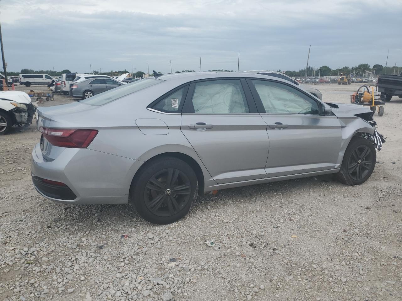 2024 Volkswagen Jetta Se - Фото 3